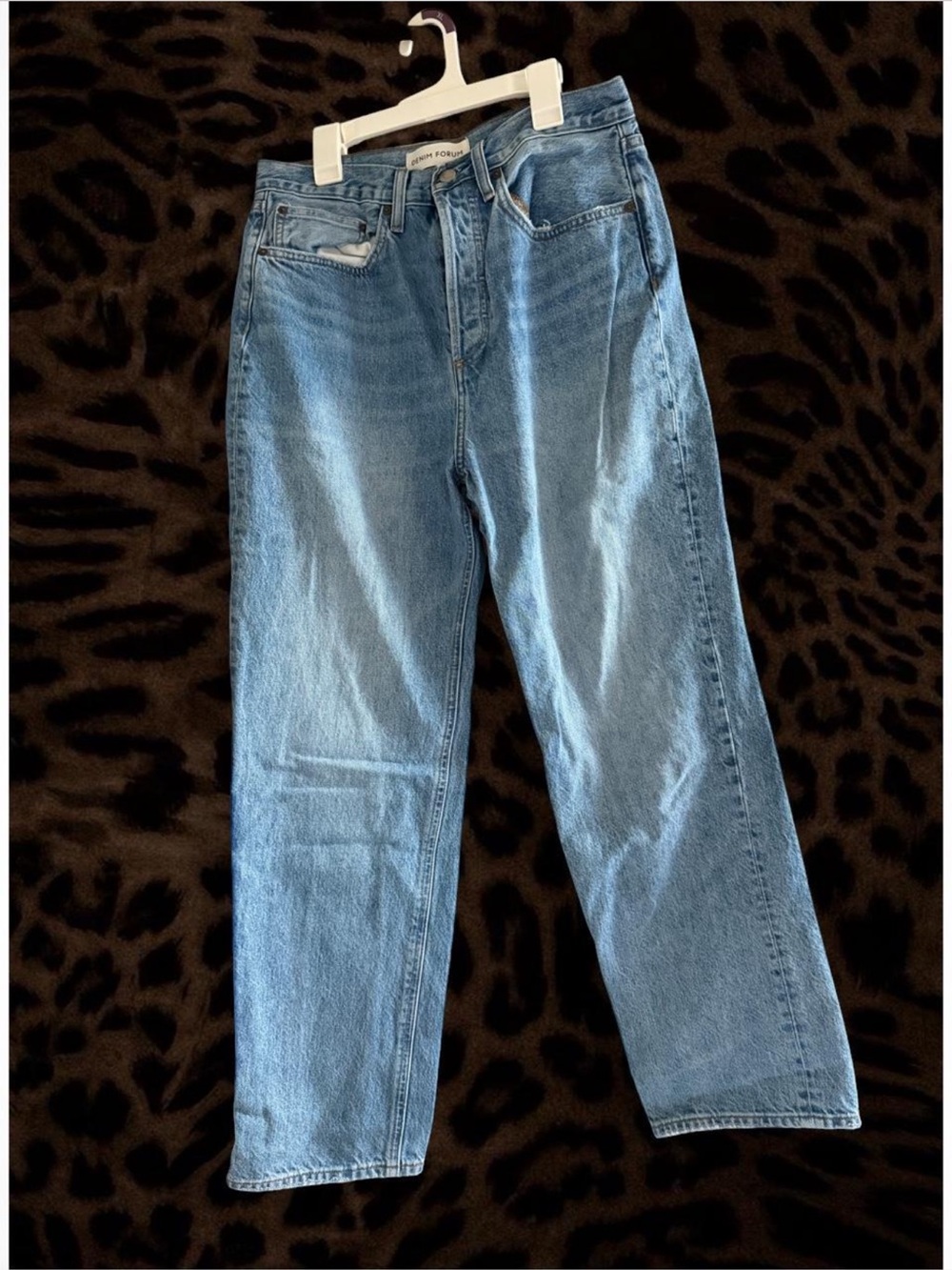 Aritzia Women's Straight-Leg Jeans in Light Blue